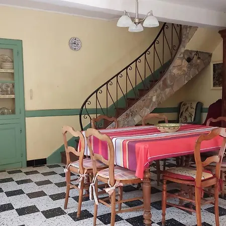 Maison De Famille Razecueillé